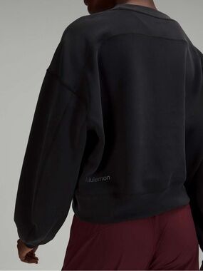 Lululemon Perfectly Oversized Black Cropped Crew Softstreme